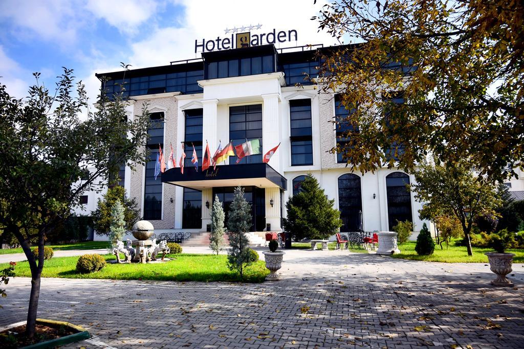 Hotel Garden Pristina Exterior foto